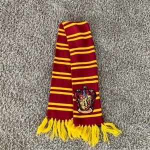 Harry Potter Gryffindor Kid's Scarf Room Decor